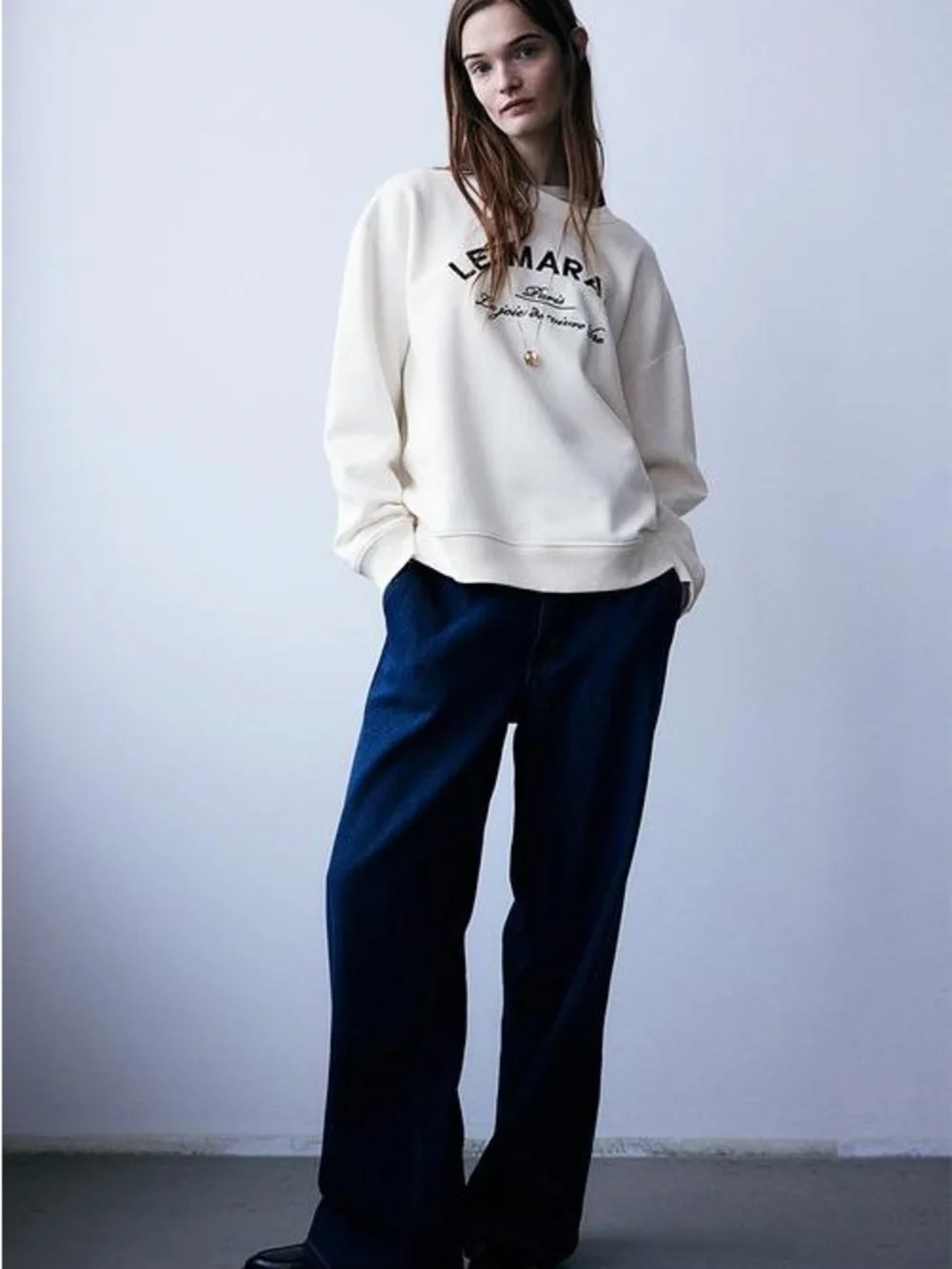 H&M Le Marais Paris Embroidered Oversized Crewneck Sweatshirt in Cream - Picture 3 of 10